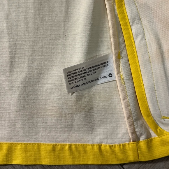 Hunter 2T Yellow Hooded Raincoat - Picture 7 of 16